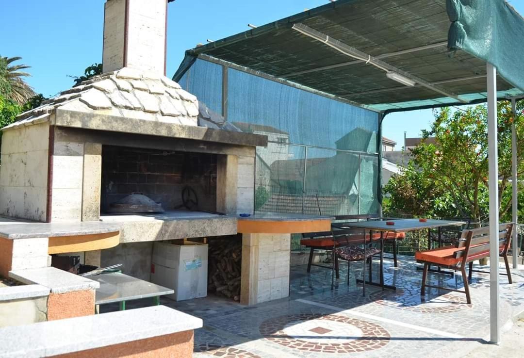 Apartments By The Sea Gradac, Makarska - 13681 외부 사진