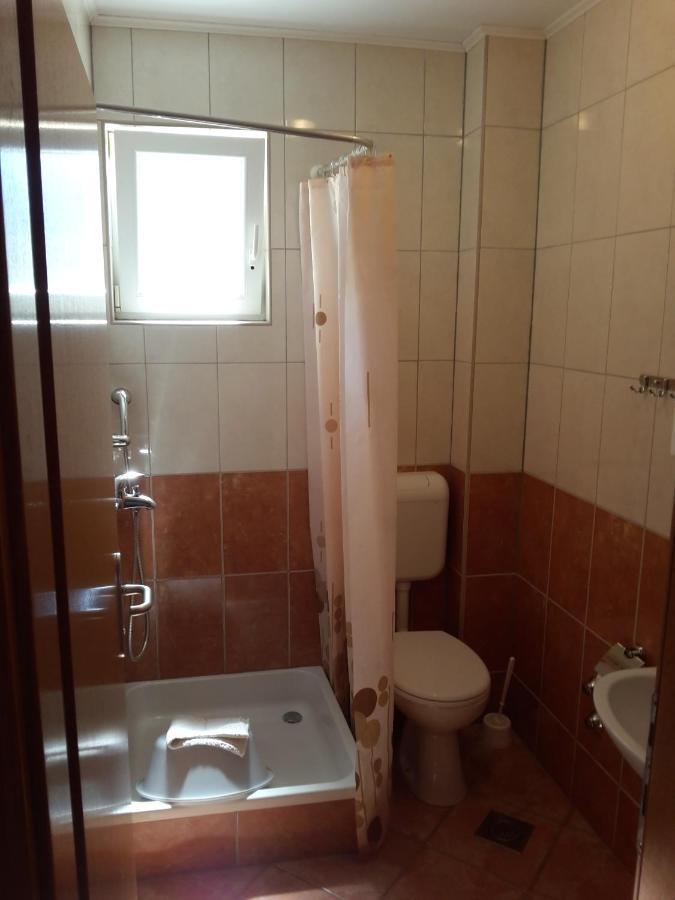 Apartments By The Sea Gradac, Makarska - 13681 외부 사진