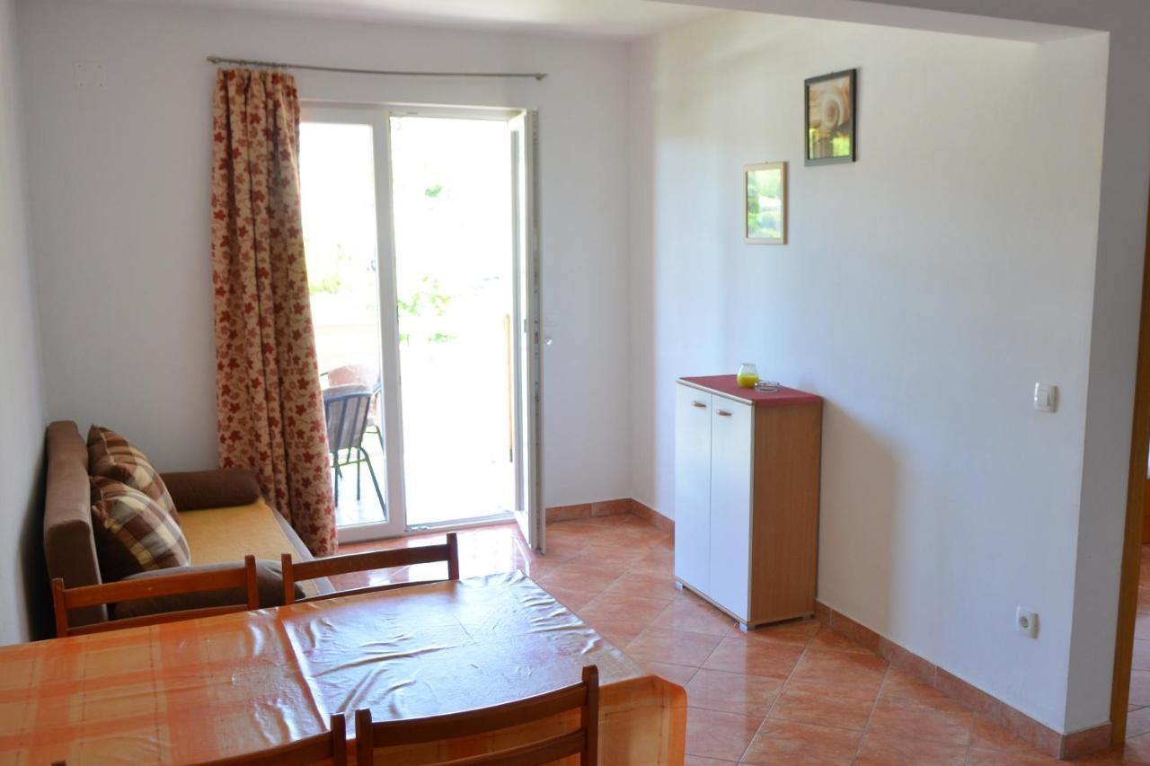 Apartments By The Sea Gradac, Makarska - 13681 외부 사진