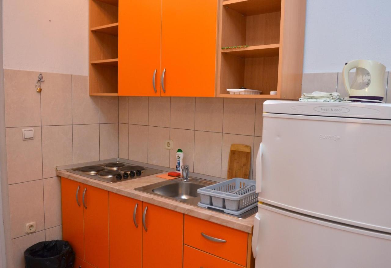 Apartments By The Sea Gradac, Makarska - 13681 외부 사진