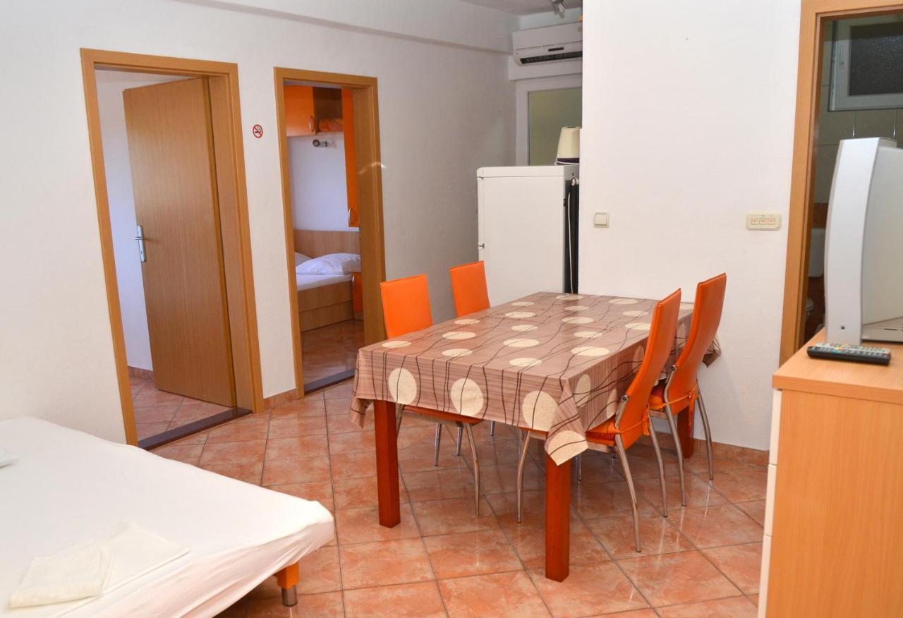 Apartments By The Sea Gradac, Makarska - 13681 외부 사진