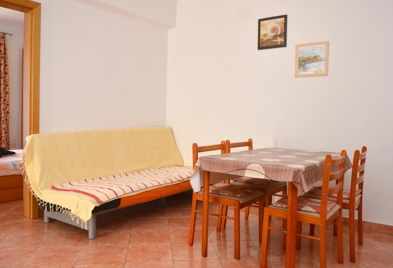 Apartments By The Sea Gradac, Makarska - 13681 외부 사진